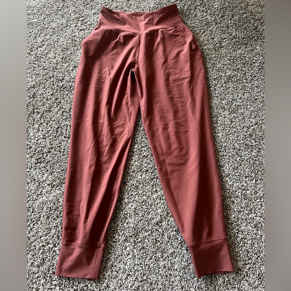 Old Navy Elevate Joggers